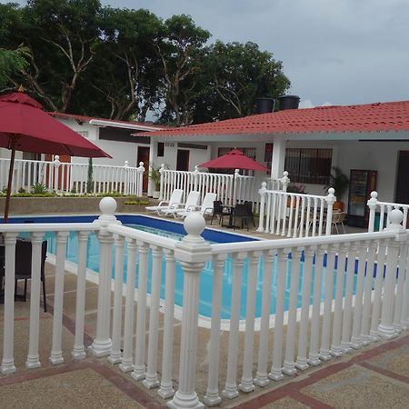 Hotel Casa Quinta Marbella - Melgar Eksteriør billede