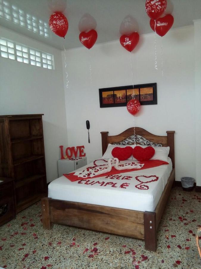 Hotel Casa Quinta Marbella - Melgar Eksteriør billede