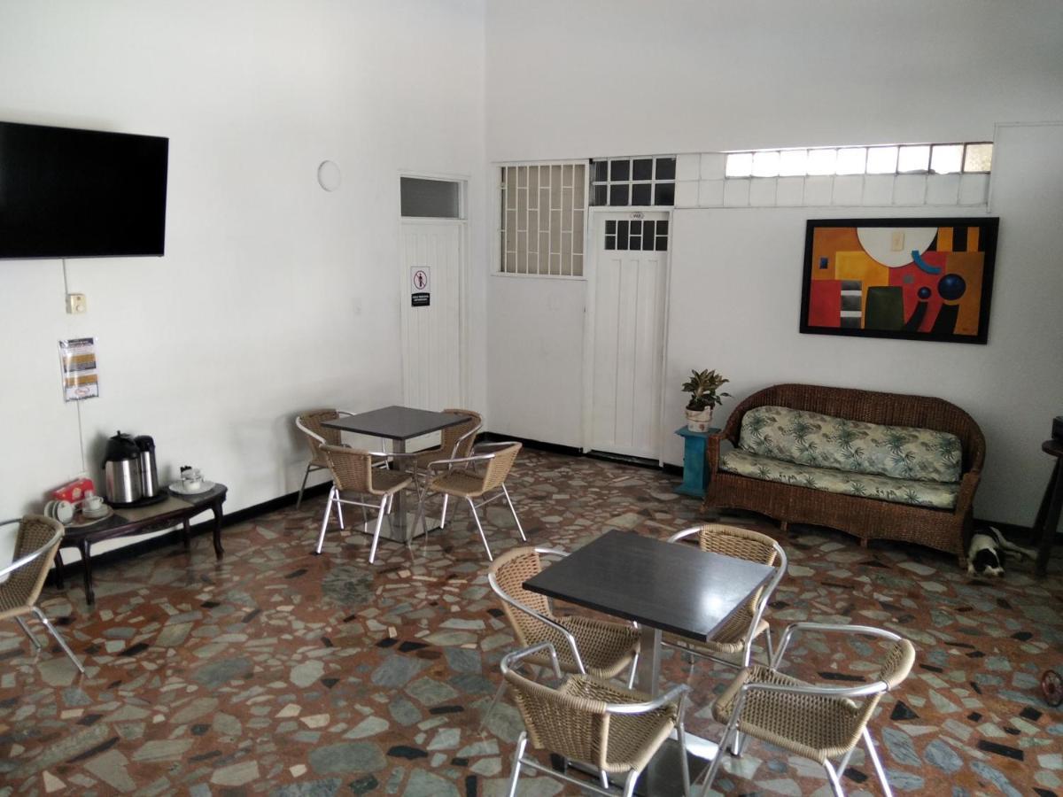 Hotel Casa Quinta Marbella - Melgar Eksteriør billede